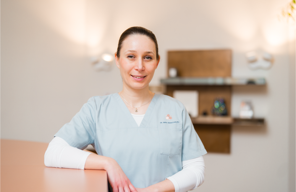 Team der Hautärztinnen Dr. Anna Brandenburg in Hamburg – Dermatologische Privatpraxis für Hautgesundheit und Ästhetik.