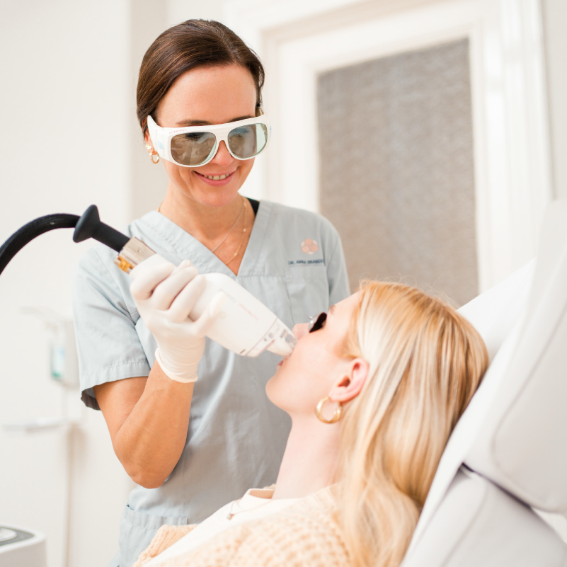 Spezialisiert auf Hautverjüngung mit innovativer Lasertechnik LaseMD ™ in Harvestehude